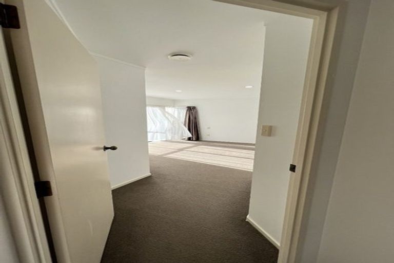 Photo of property in 34 Elderberry Road, Burswood, Auckland, 2013