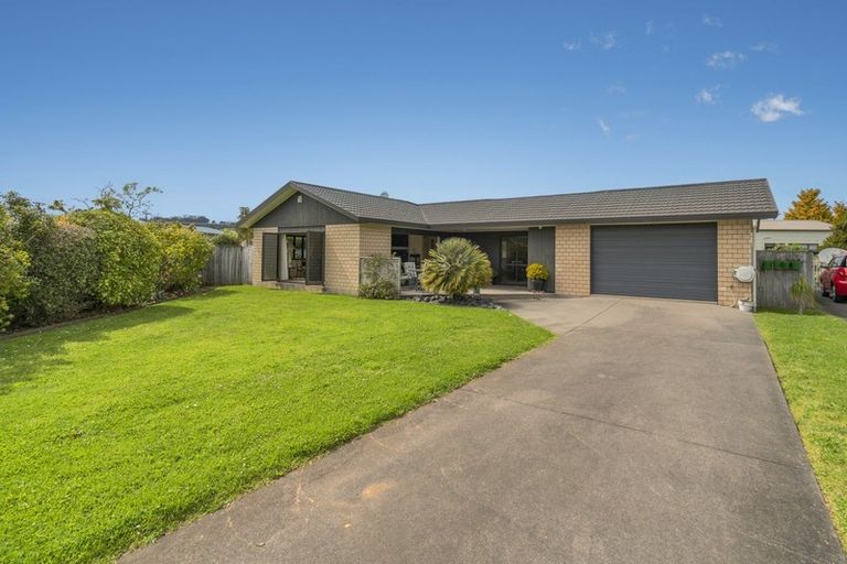 Photo of property in 24 Heritage Close, Whitianga, 3510