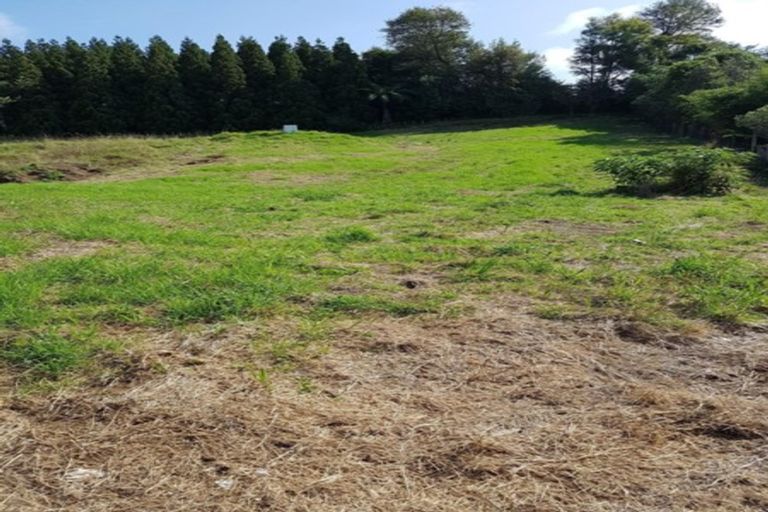 Photo of property in 21e Garrett Drive, Whalers Gate, New Plymouth, 4310