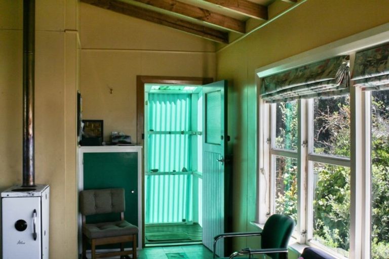 Photo of property in 2798a Coast Road, Akitio, Pongaroa, 4991