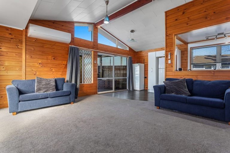 Photo of property in 24 Rata Avenue, Edgecumbe, 3120
