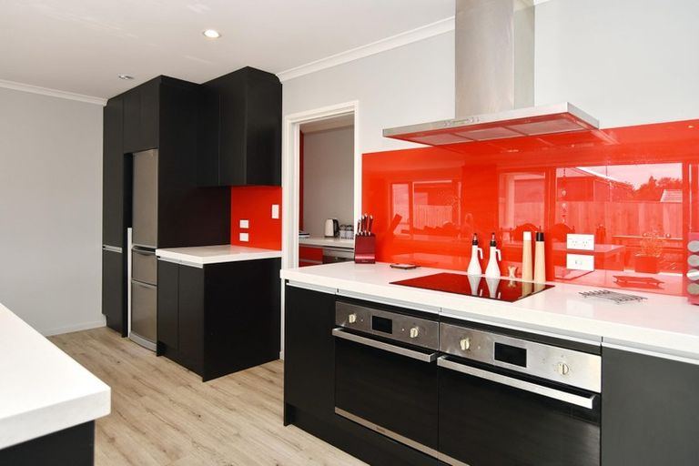 Photo of property in 42 Bower Avenue, New Brighton, Christchurch, 8083