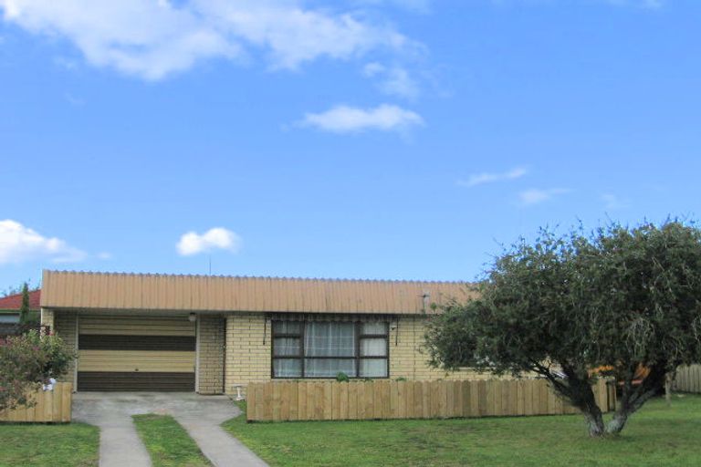 Photo of property in 11 Garnet Drive, Papamoa Beach, Papamoa, 3118