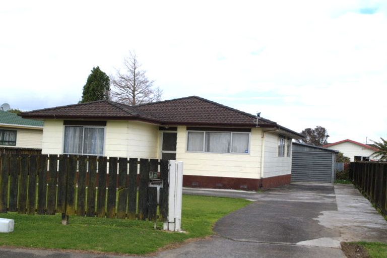 Photo of property in 10 Bingara Place, Favona, Auckland, 2024