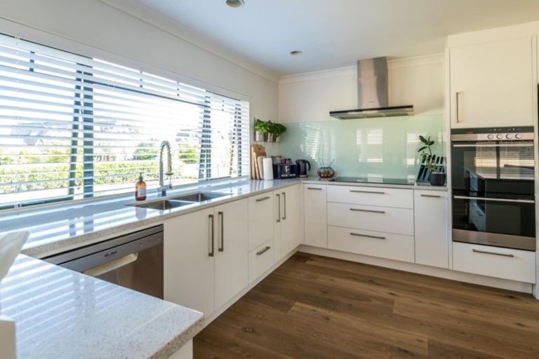 Photo of property in 9 Mark Williams Place, Clevedon, Papakura, 2582