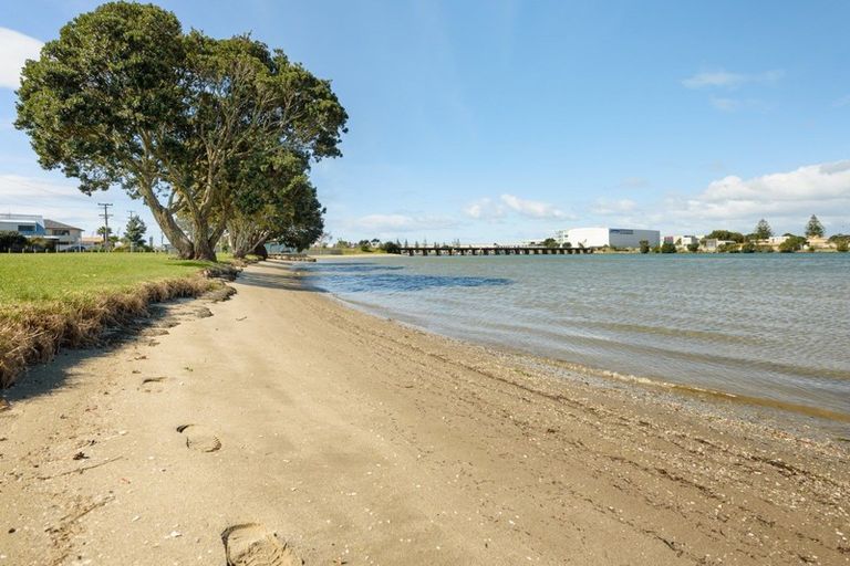 Photo of property in 42 Kulim Avenue, Otumoetai, Tauranga, 3110