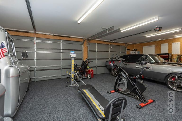 Photo of property in 212 Matua Road, Kumeu, 0810