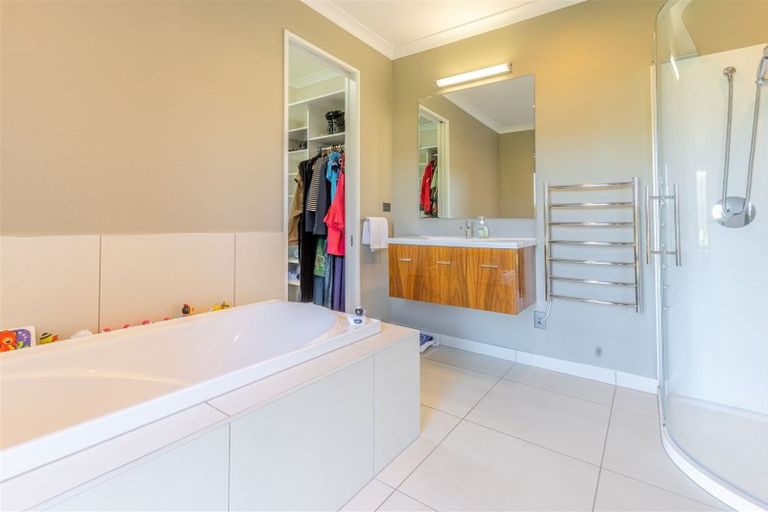 Photo of property in 166 Halkett Road, West Melton, 7676