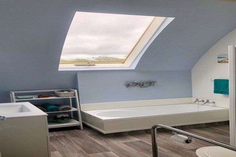 Photo of property in 65 Harper Road, Waimarama, Havelock North, 4294