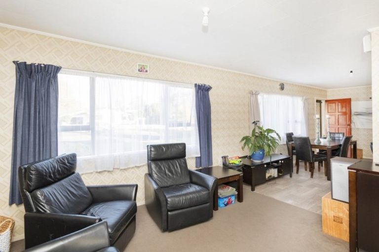 Photo of property in 6 U'ren Place, Riverdale, Gisborne, 4010