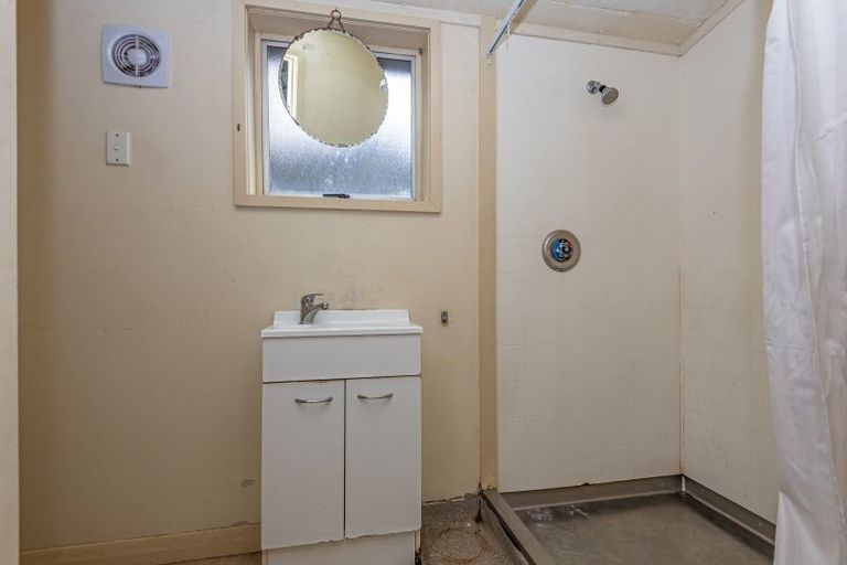 Photo of property in 374 College Street, Hokowhitu, Palmerston North, 4410