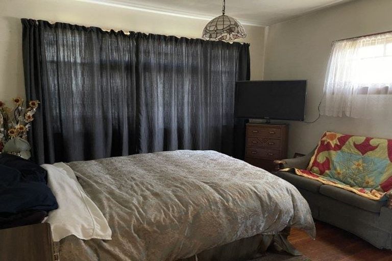 Photo of property in 37 Hoon Hay Road, Hoon Hay, Christchurch, 8025