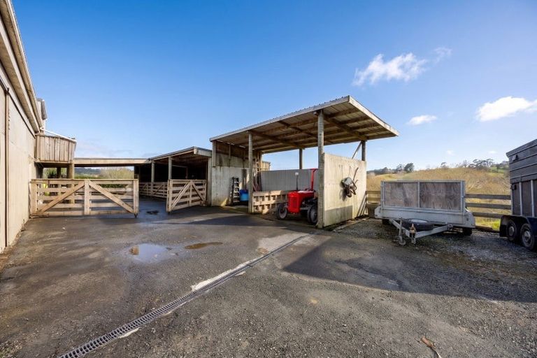 Photo of property in 31 Frost Road, Waitoki, Kaukapakapa, 0871
