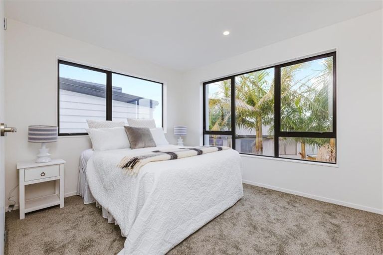 Photo of property in 43b Nelson Street, Howick, Auckland, 2014