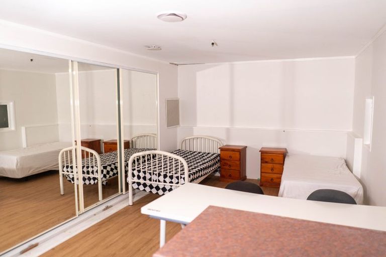 Photo of property in 22 Orion Place, Hillcrest, Auckland, 0627