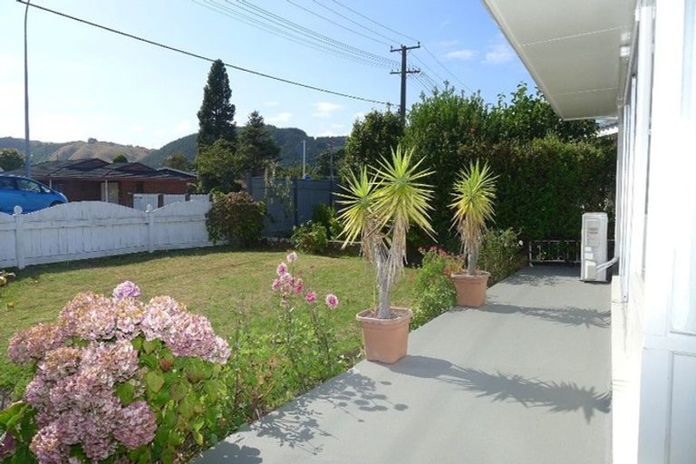Photo of property in 47b Kapiti Road, Paraparaumu, 5032