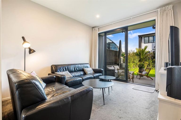 Photo of property in 16 Te Aho Matua Road, Hobsonville, Auckland, 0616