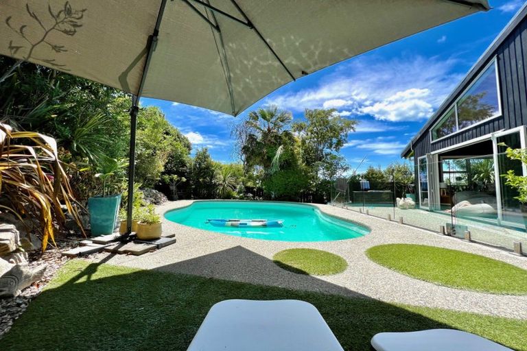 Photo of property in 10 Higgs Road, Mapua, 7005