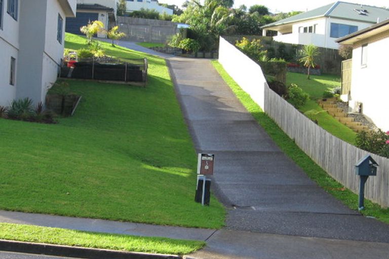 Photo of property in 5 Ambassador Glade, Orewa, 0931