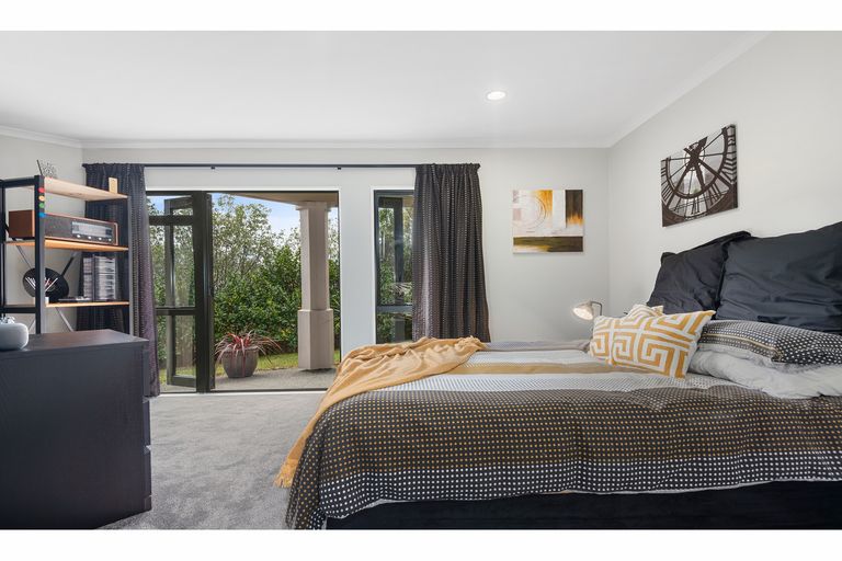 Photo of property in 60 Helvetia Drive, Browns Bay, Auckland, 0630