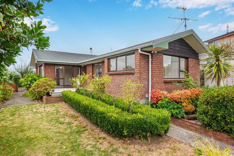 Photo of property in 36 Pitoitoi Street, Otaihanga, Paraparaumu, 5036