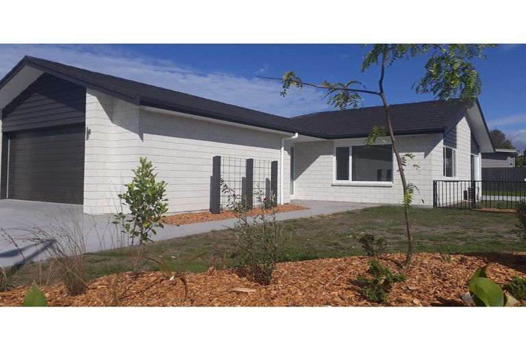 Photo of property in 20 Kedge Drive, Mangawhai, 0505