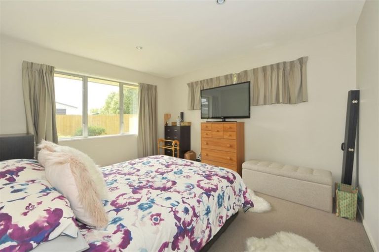 Photo of property in 8 Saint Monica Lane, Woolston, Christchurch, 8062