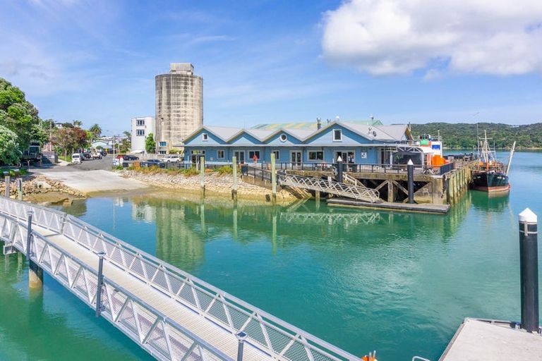 Photo of property in 39 Rose Street, Raglan, 3225