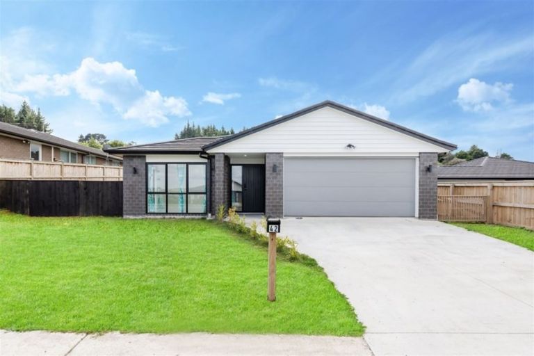 Photo of property in 42 Westmuir Crescent, Pokeno, 2402