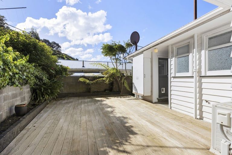 Photo of property in 163 Happy Valley Road, Owhiro Bay, Wellington, 6023