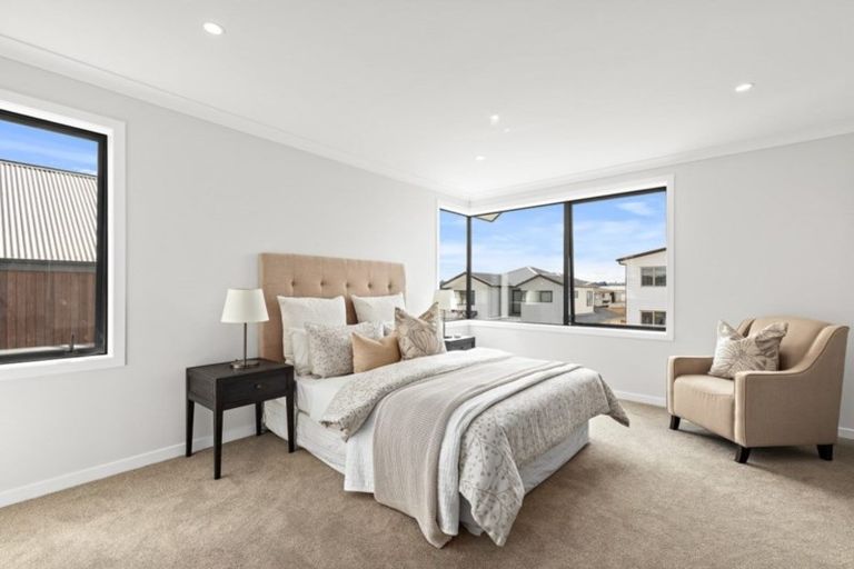 Photo of property in 4 Tai Crescent, Hobsonville, Auckland, 0616