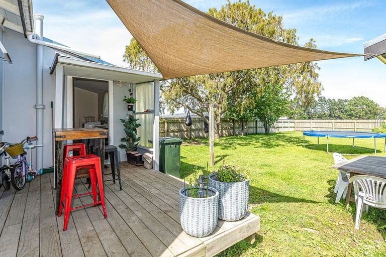 Photo of property in 30 Alexandra Street, Marton, 4710