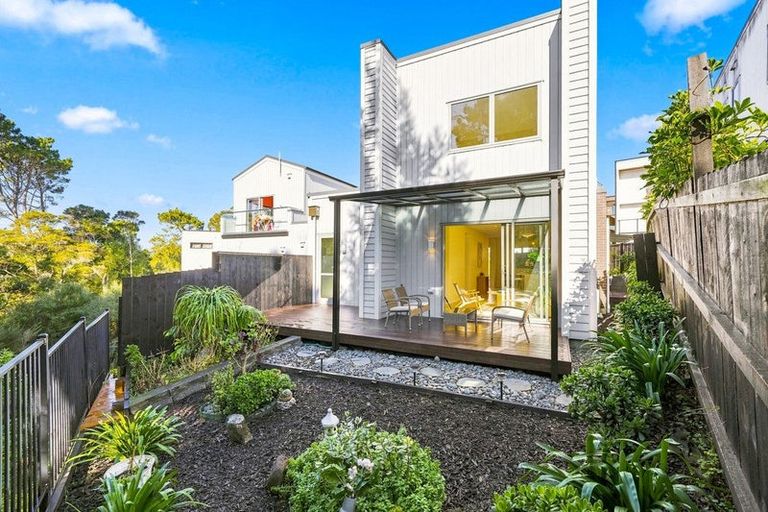 Photo of property in 6 Aoraki Crescent, Albany Heights, Auckland, 0632