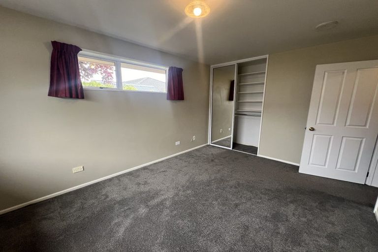 Photo of property in 1/170a Racecourse Road, Sockburn, Christchurch, 8042