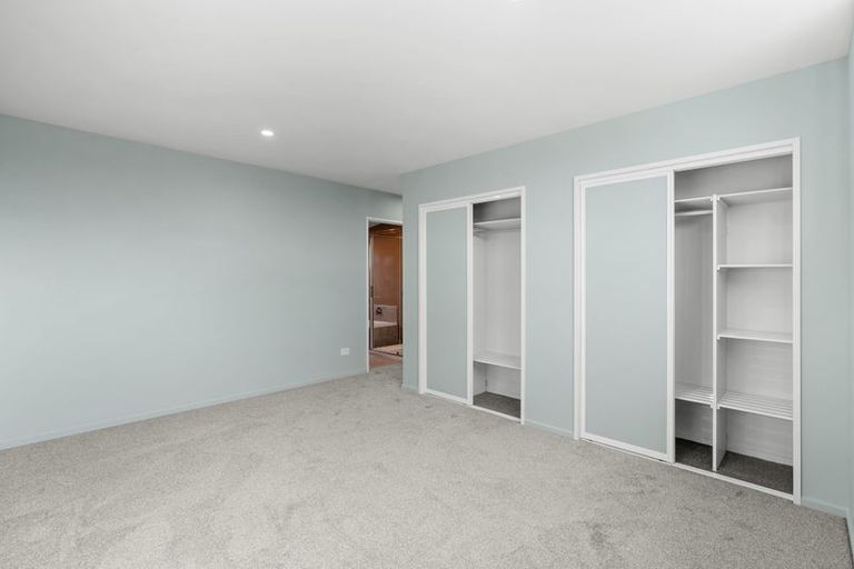 Photo of property in 8b Mackworth Street, Woolston, Christchurch, 8062