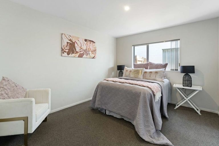 Photo of property in 35 Arion Road, Takanini, 2112