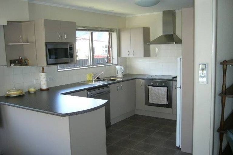 Photo of property in 150 Straven Road, Fendalton, Christchurch, 8014