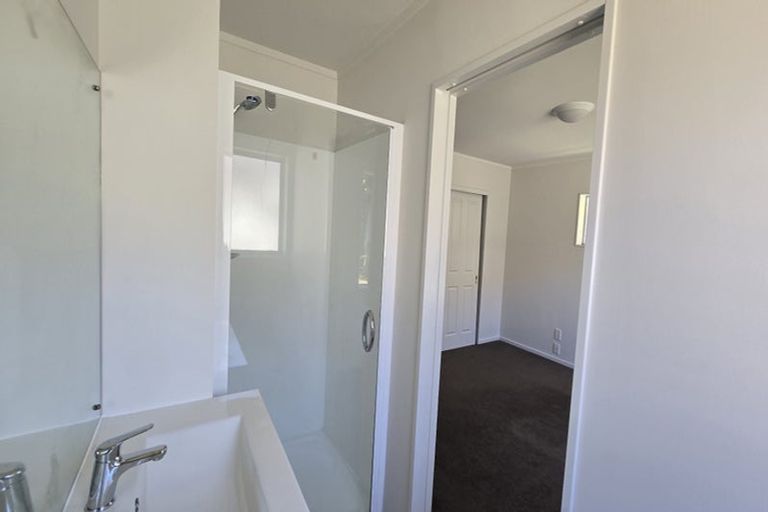 Photo of property in 35b Youngs Road, Papakura, 2110