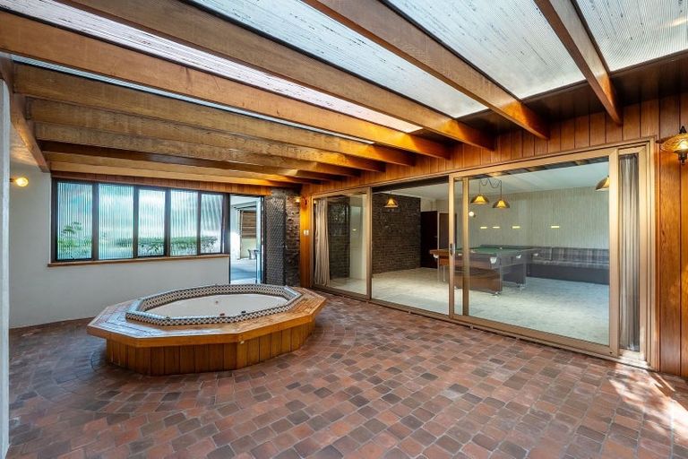 Photo of property in 1/24 Saltburn Road, Milford, Auckland, 0620