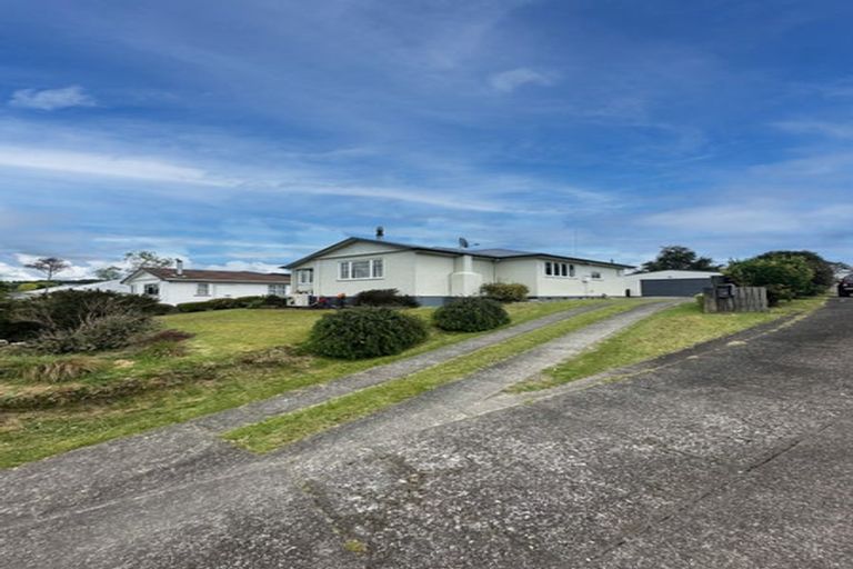 Photo of property in 14 Hillsview Crescent, Taumarunui, 3920