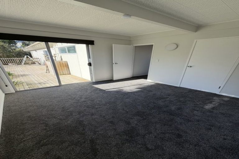Photo of property in 19 Landop Terrace, Howick, Auckland, 2014