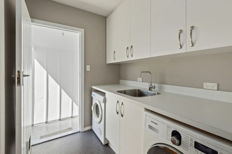 Photo of property in 1/310 Clyde Road, Bryndwr, Christchurch, 8053