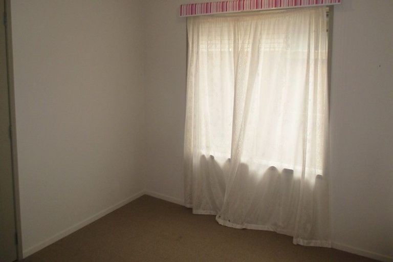 Photo of property in 12 Piwakawaka Court, Rototuna North, Hamilton, 3210