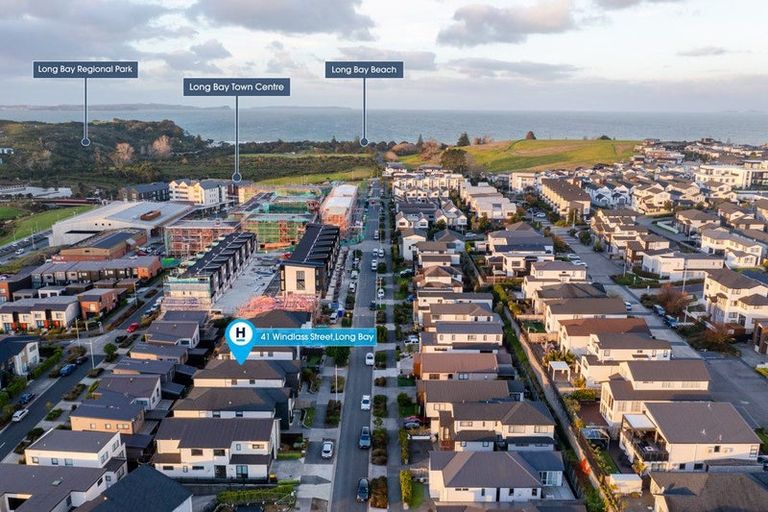 Photo of property in 41 Windlass Street, Long Bay, Auckland, 0630