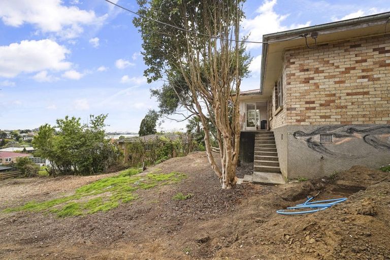 Photo of property in 84 Sutherland Road, Brookfield, Tauranga, 3110