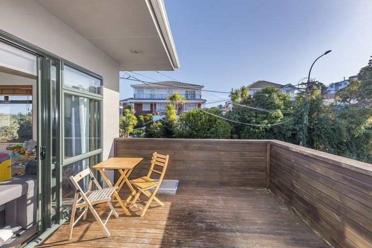 Photo of property in 40 Seatoun Heights Road, Seatoun, Wellington, 6022