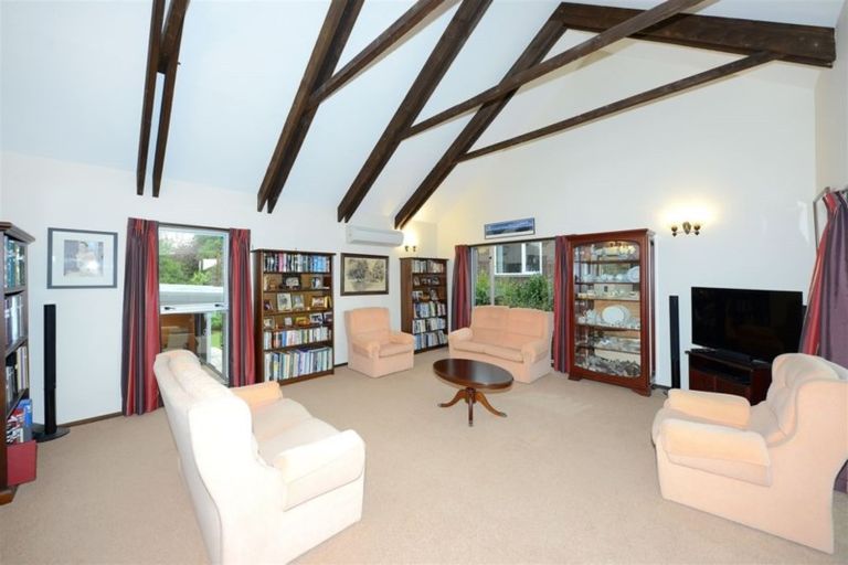 Photo of property in 219 Maidstone Road, Avonhead, Christchurch, 8042