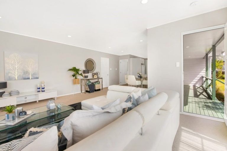 Photo of property in 12 Central Park Drive, Te Atatu South, Auckland, 0610