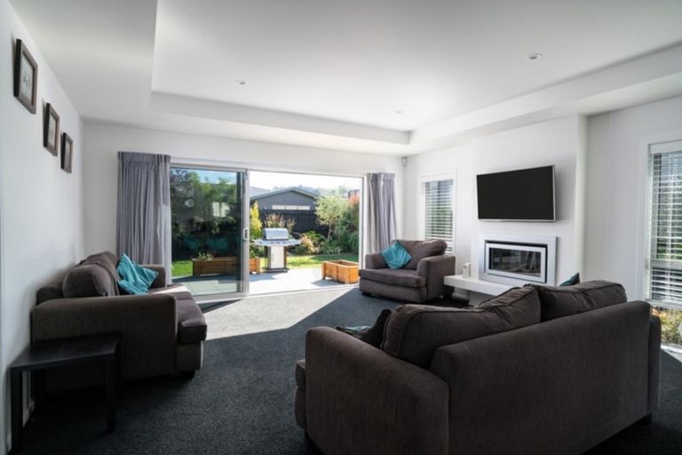 Photo of property in 15 The Pheasant Tail, Nukuhau, Taupo, 3330