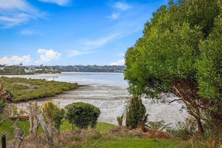 Photo of property in 123 Kauri Road, Whenuapai, Auckland, 0618